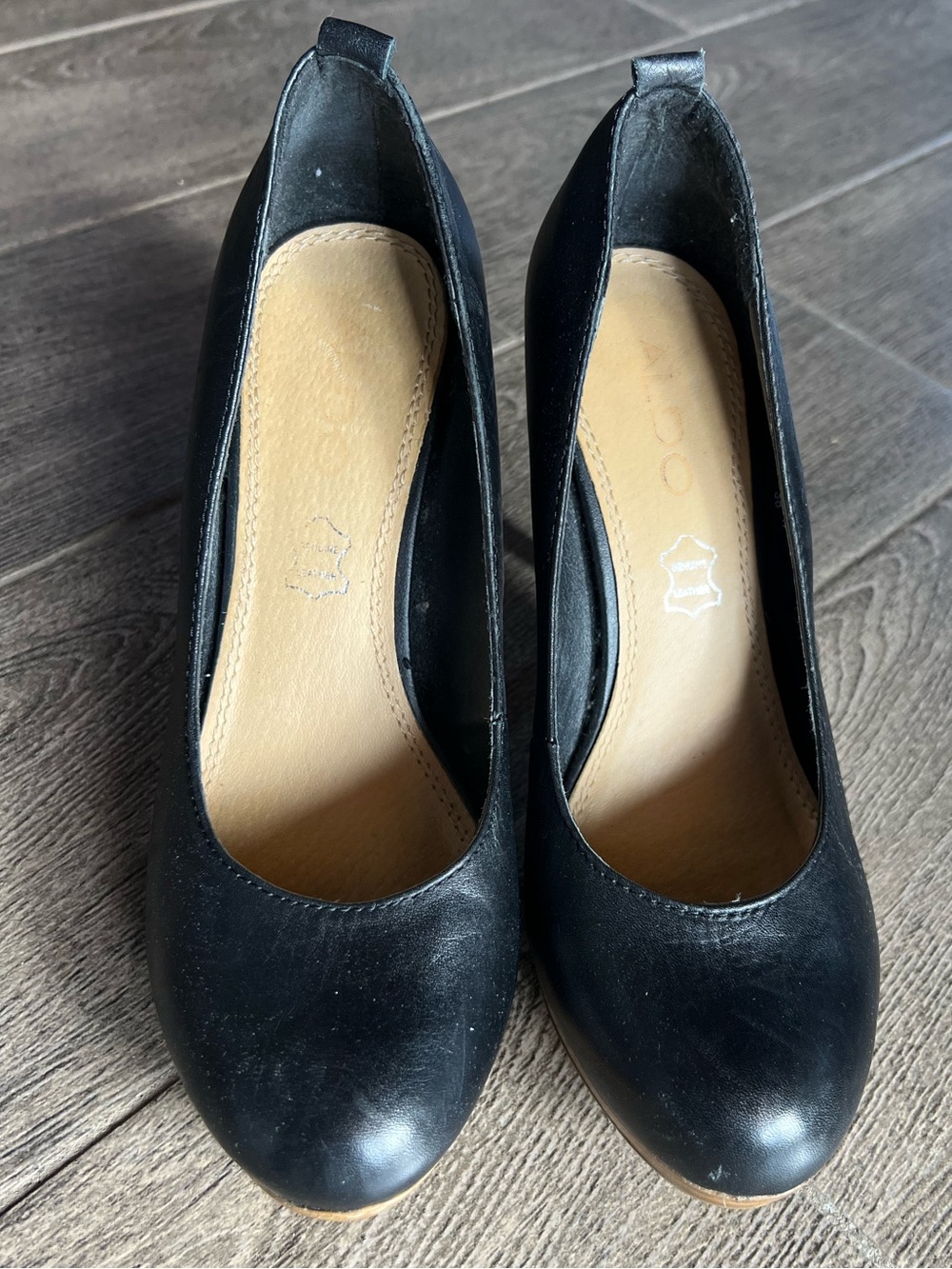 ALDO Black Round Toe Pumps Wood Look Stiletto Heels Classic Shoes Size 38